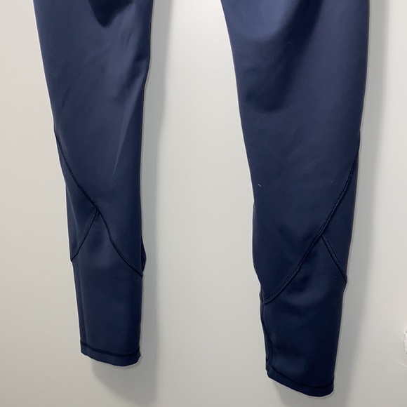 Lululemon 🍋 In Movement Tight - Picture 5 of 17